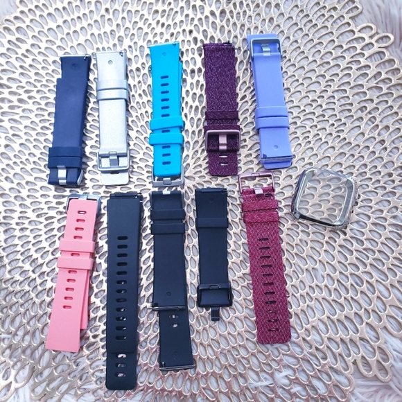 Fitbit Versa extra bands